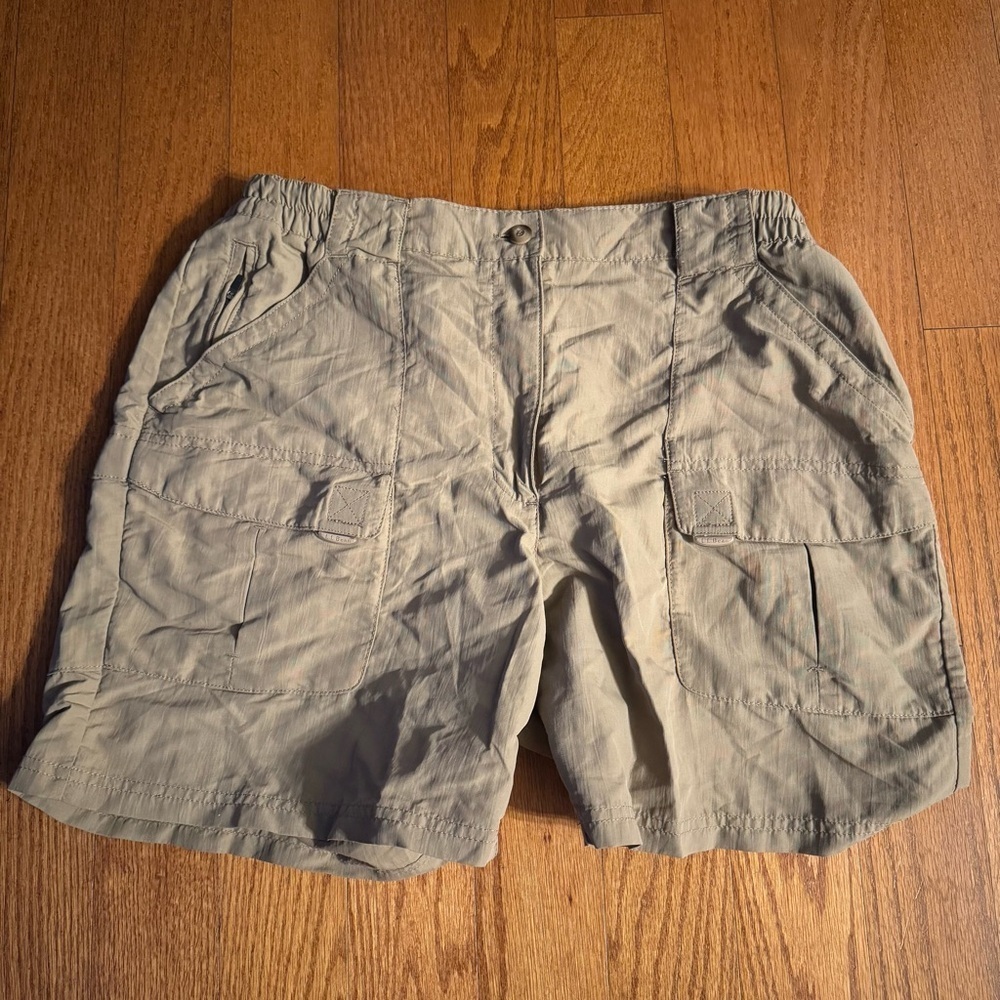 L.L. Bean Tan Cargo Shorts Womens Size M